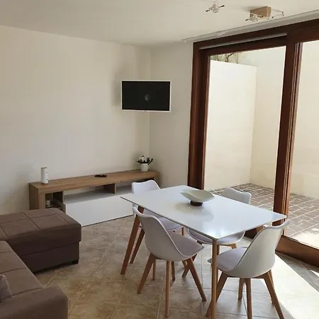 Dancing Apartment Castelluzzo